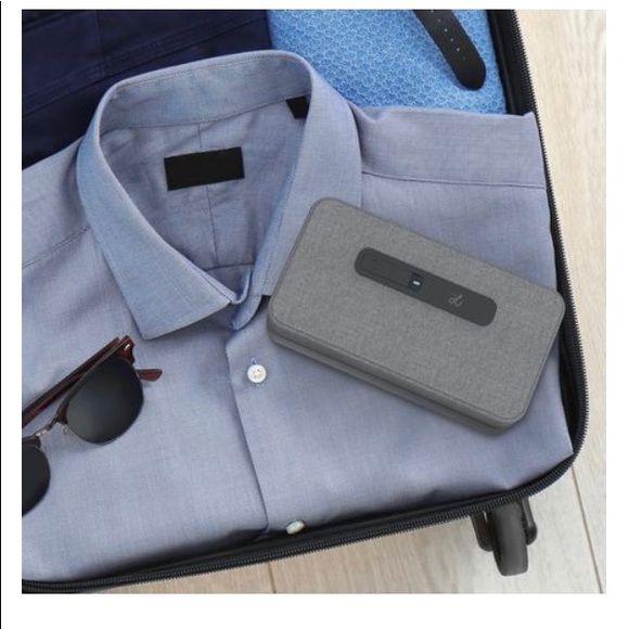 UV-C  Sanitizer Collapsible Travel Bag (keys,phone, etc) - Picture 5 of 9